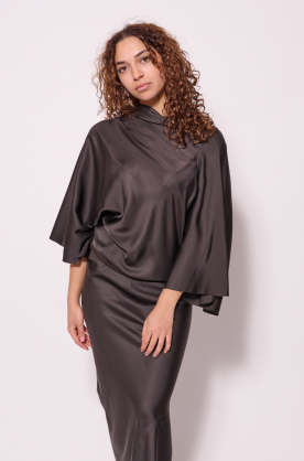 Top Satiné Col Asymétrique